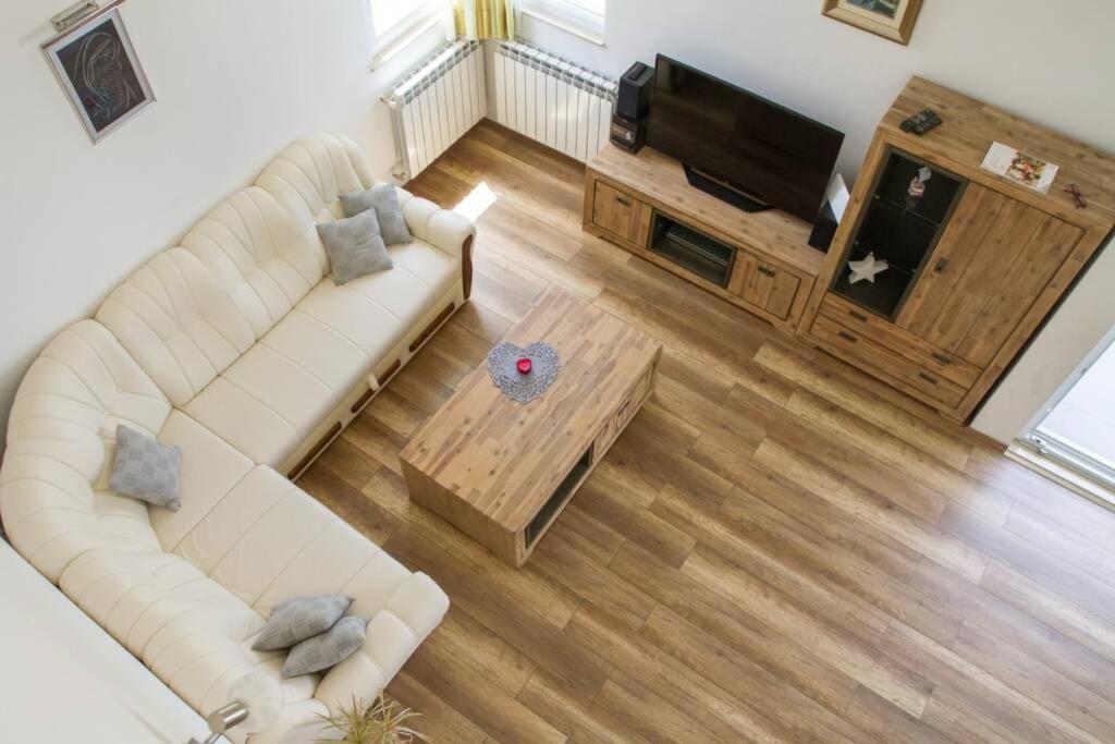 Holiday House Villa Bleu Korusce Zewnętrze zdjęcie
